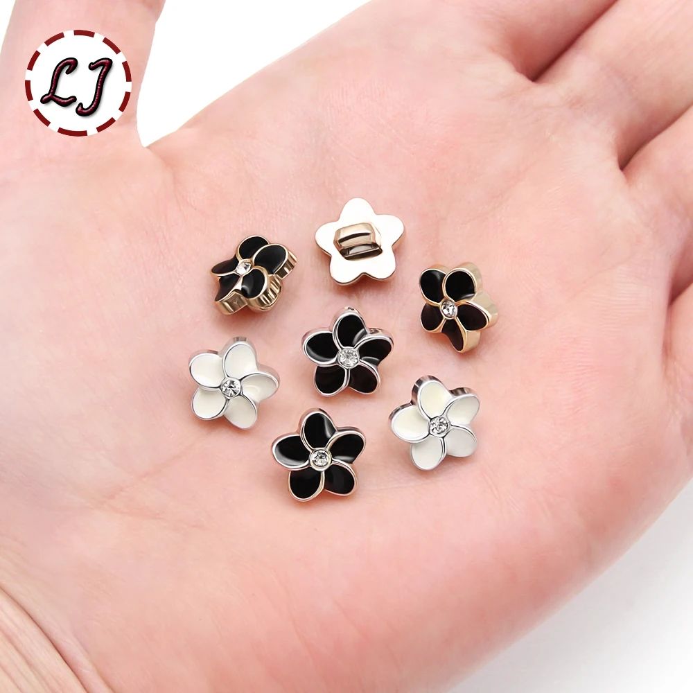 30개/세트 꽃무늬 미니 버튼 11mm 귀여운 플라스틱 버튼 셔츠, 재킷 및 아동복 장 바느질에 적합