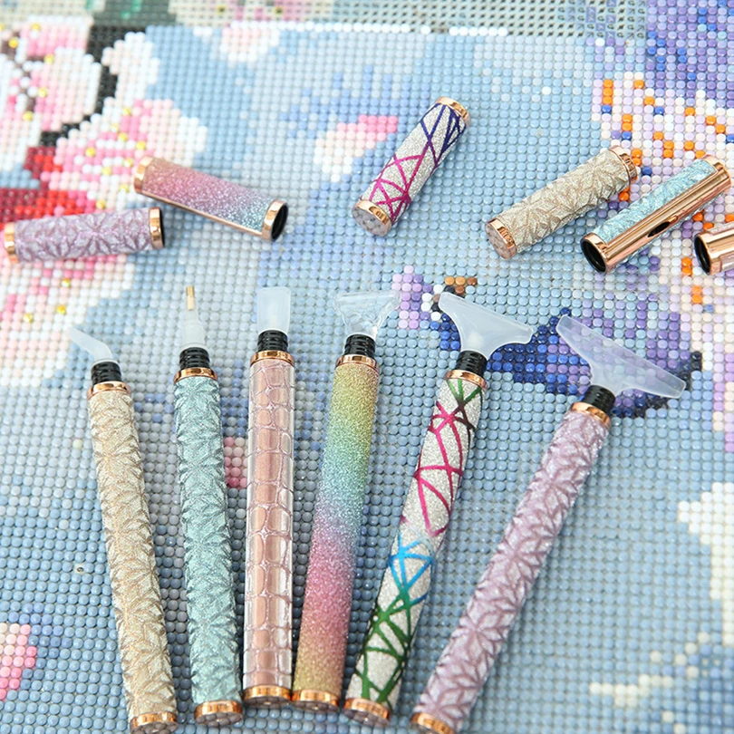 Diamond Painting Pen Nail Art Pens Diamond Painting Accessories 5D Glitter Diamond Sparkle Point Drill Pens Cross Stitch Embroidery Diamond Painting Pen DIY Craft Nail Art Painting