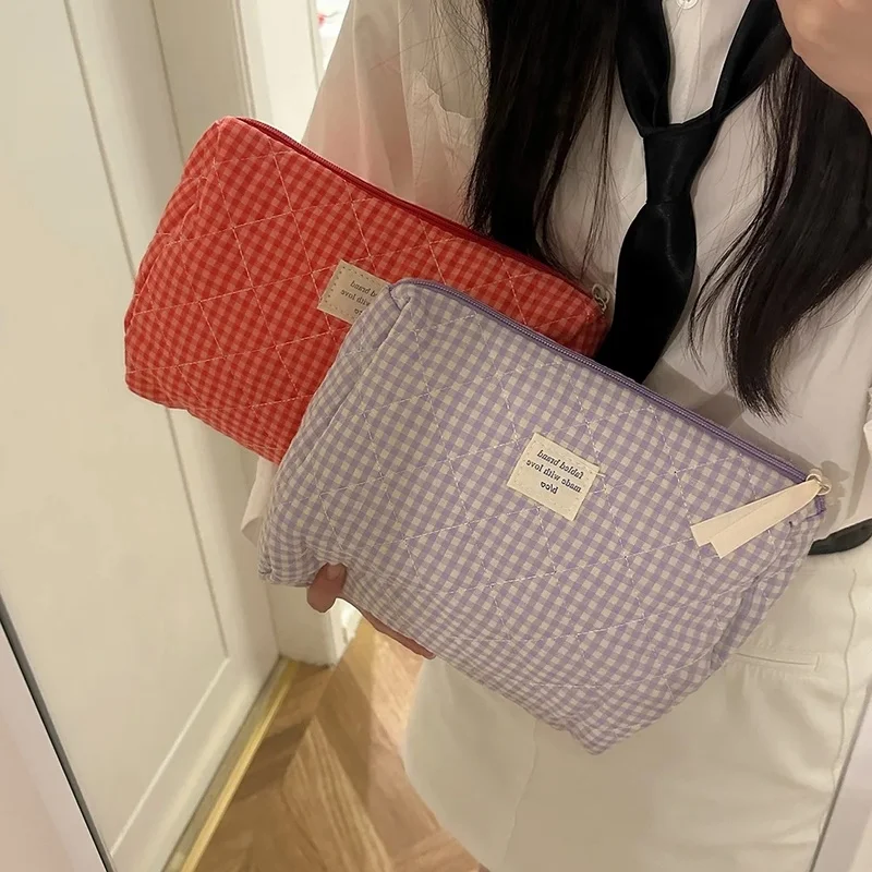 Large Capacity Cotton Makeup Bag Women Checkered Brushes Storage Bag Sweet Cute Travel Toiletry Casual Ladies Soft Organizer