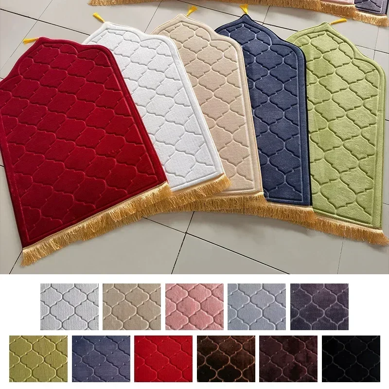 Yamamah Flannel Embossed Prayer Mat for Ultimate Comfort Luxurious Flannel Embossed Worship Rug for Daily Prayer