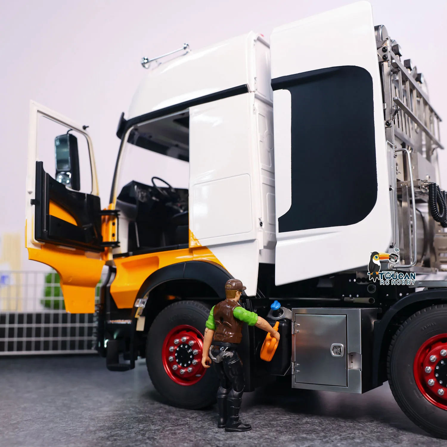 RTR LESU 8*8 1/14 Metal Chassis RC Tractor Truck Light Sound Remote Control Car Vehicle Model Assembled Painted Toy THZH1479 5