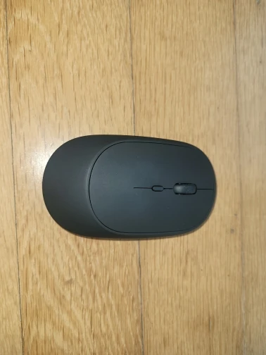 Rechargeable 2.4GHz Bluetooth Silent Gaming Mouse photo review