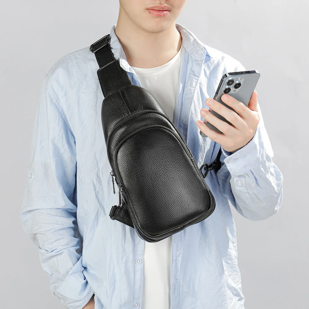 Men's Chest Bag 100% Cowhide Shoulder bag Messenger Bag Sling Bags Travel Handbag Black designer bag Crossbody Bags Leather bag