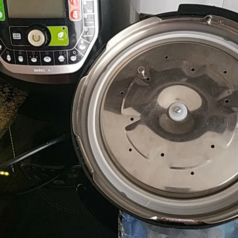 Electric Pressure Cooker Gasket Repalcement Cooker Sealing Ring 22-24cm Diameter High Elasticity Silicone Rubber Standard silicone pressure cooker gasket