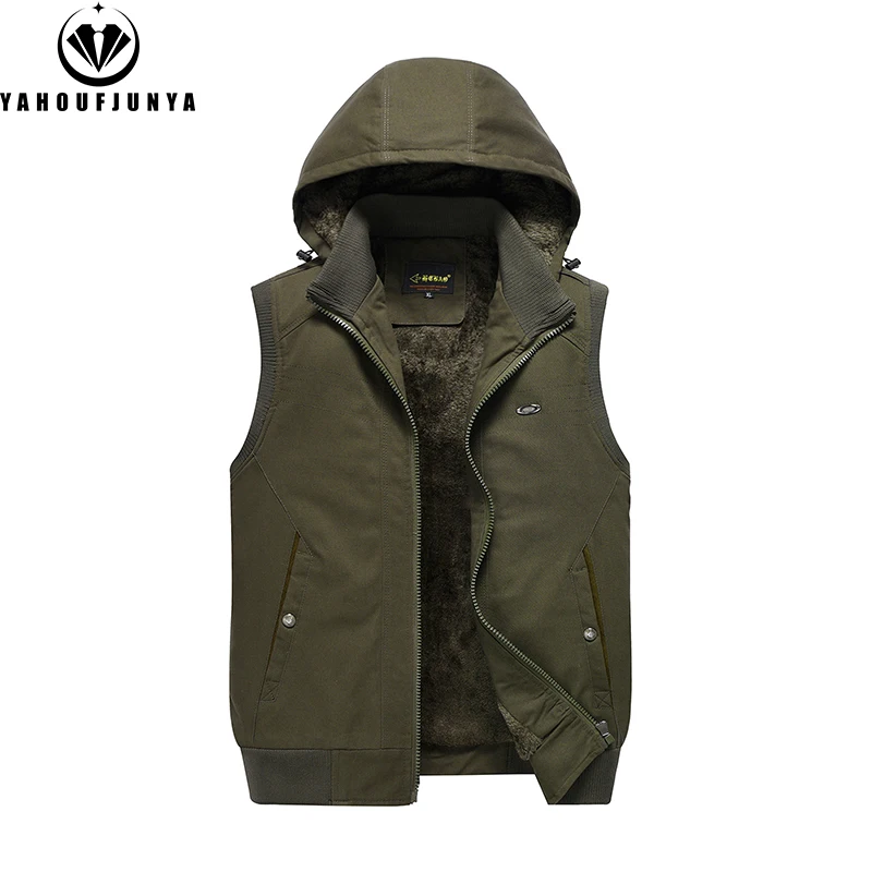 Men Winter Sleeveless Outdoors Fleece Warm Hooded Vest Men Windproof High-Quality Design Zipper Leisure Fashion Vest Male Coat 4