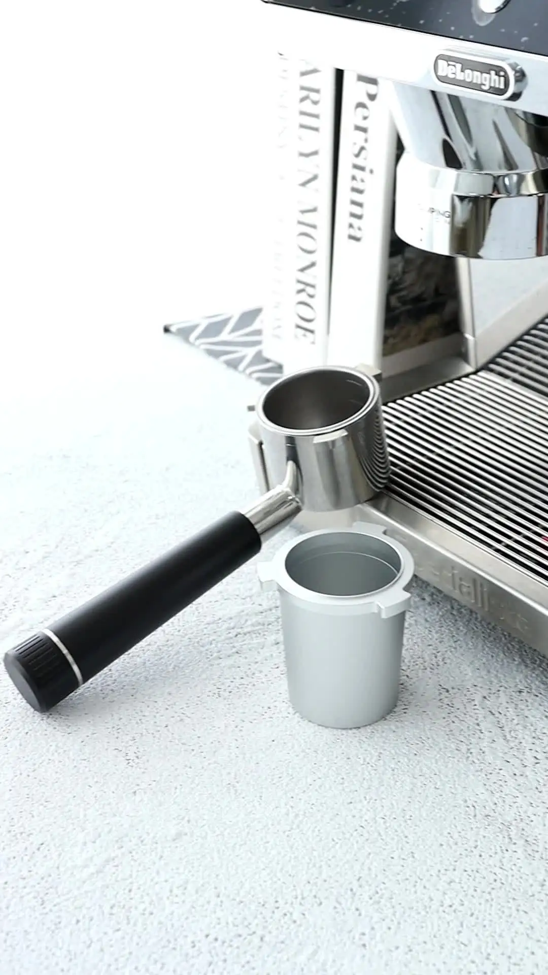 デロンギ ラ スペシャリスト EC9335/9665/9115 コーヒー底なしポルタ