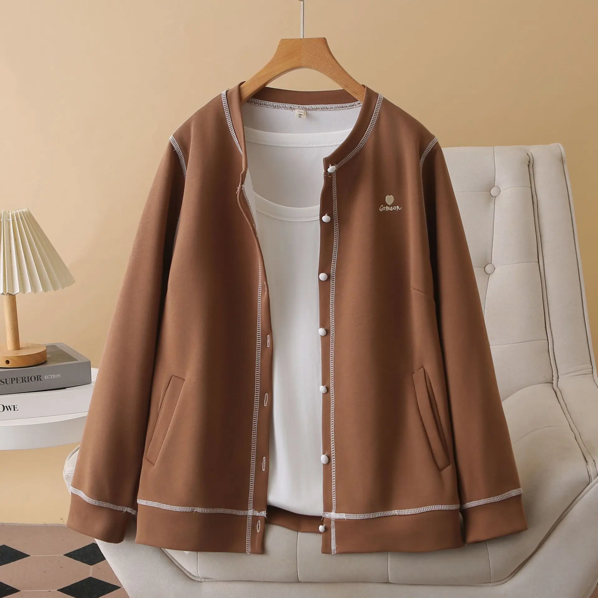 Fashion Plus Size Women's Jacket Autumn New Style Stylish Embroidered Small Heart Long Sleeve Baseball Uniform 992