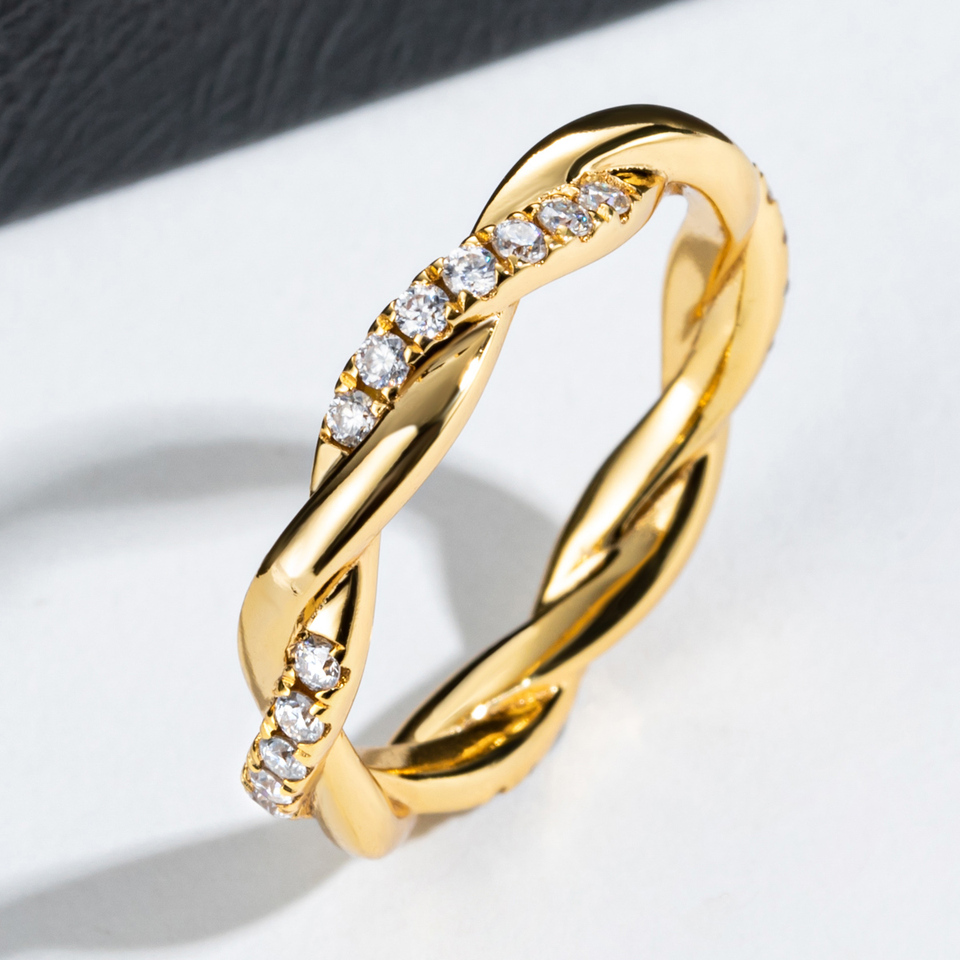 AliMoss 1.5mm Moissanite Wedding Bands Ring Infinity Wedding Band 14k Yellow Gold Plated Rings for Women Fashion Jewelry