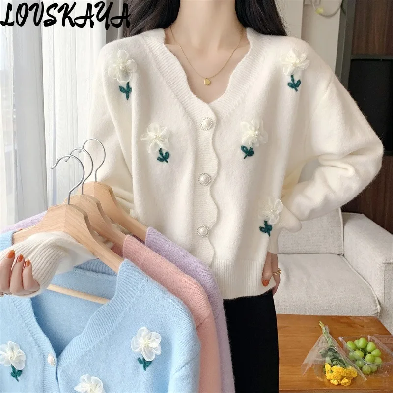 

Loose fresh and age reducing knitted cardigan new soft and sticky three-dimensional flower V-neck sweater jacket sweet for women