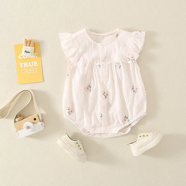 Рисунок 2 - Одежда для новорожденных Дженни и Дейв