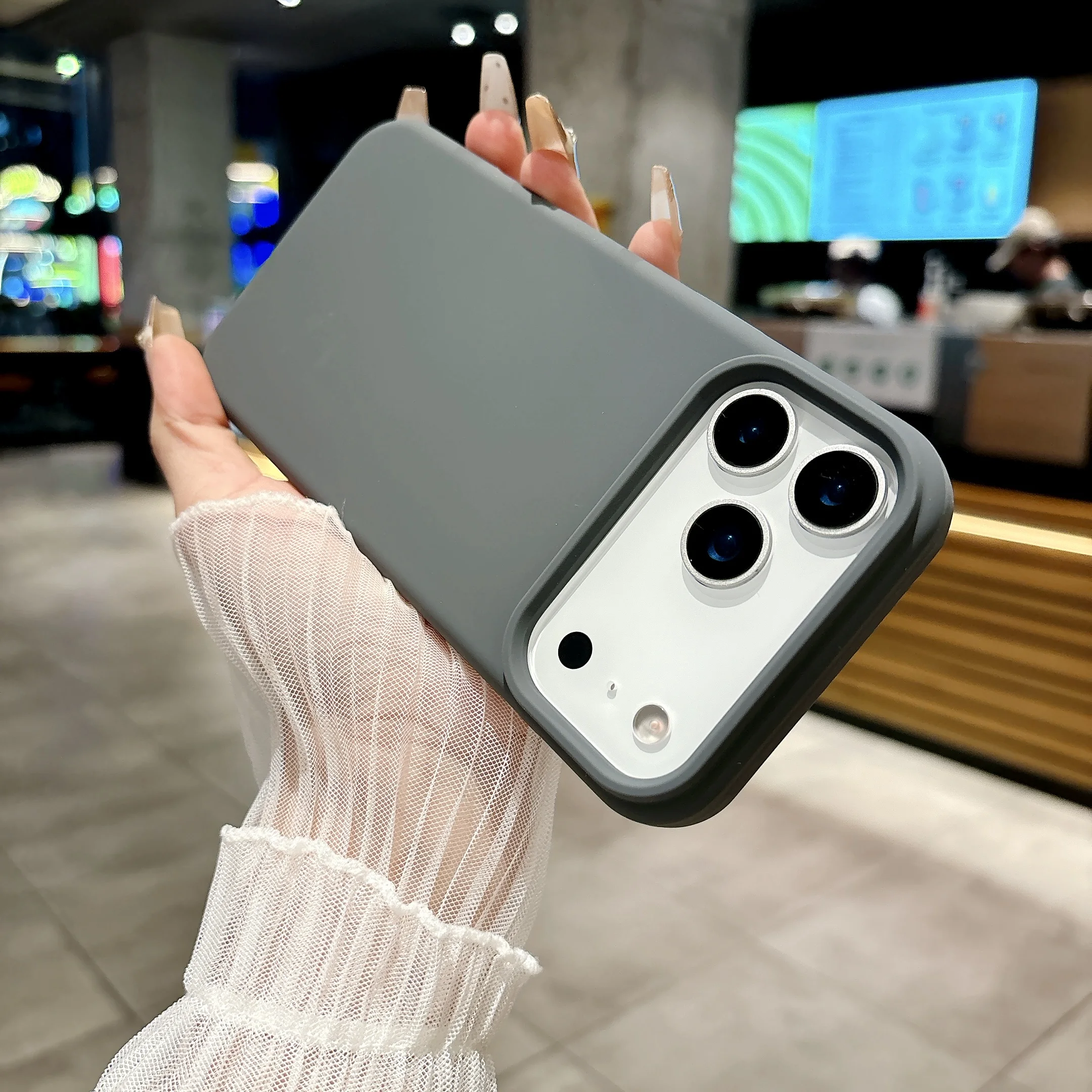 Luxury Liquid Silicone Shockproof Matte Soft Cover with Silicone Button Protection
