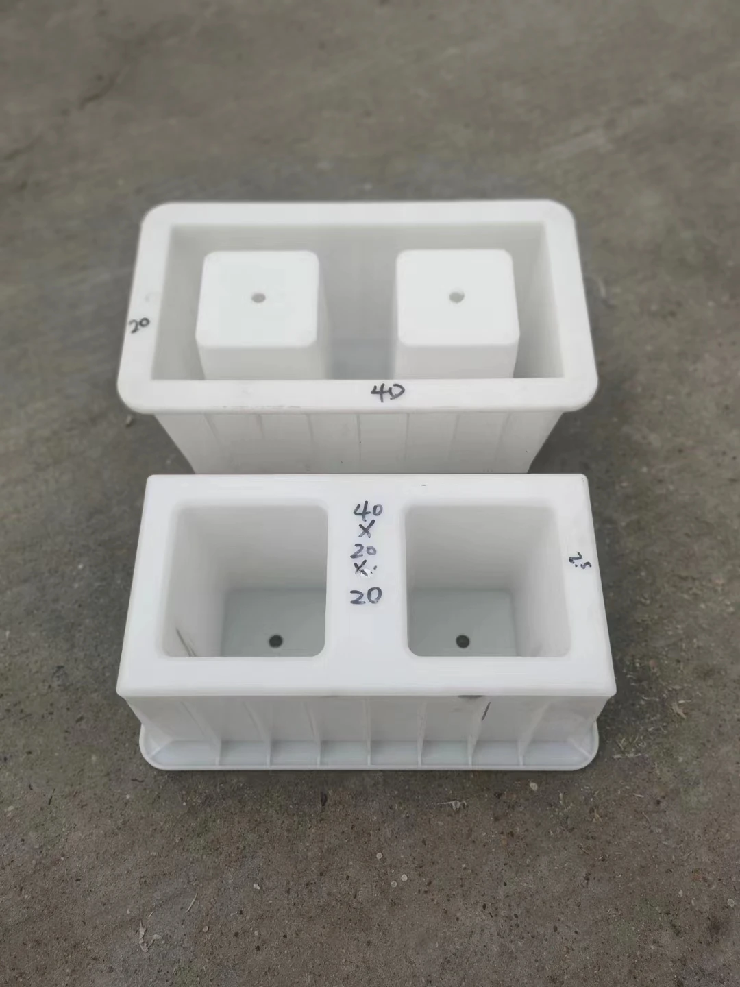 40x20x20cm Double Hole Hollow Brick Plastic Cement Mould