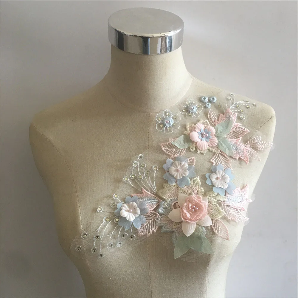 

Women's 3D Flower Fake Collar DIY Embroidery Applique Neckline Sewing Fabric Clothing Accessories Patch Collar Scrapbooking