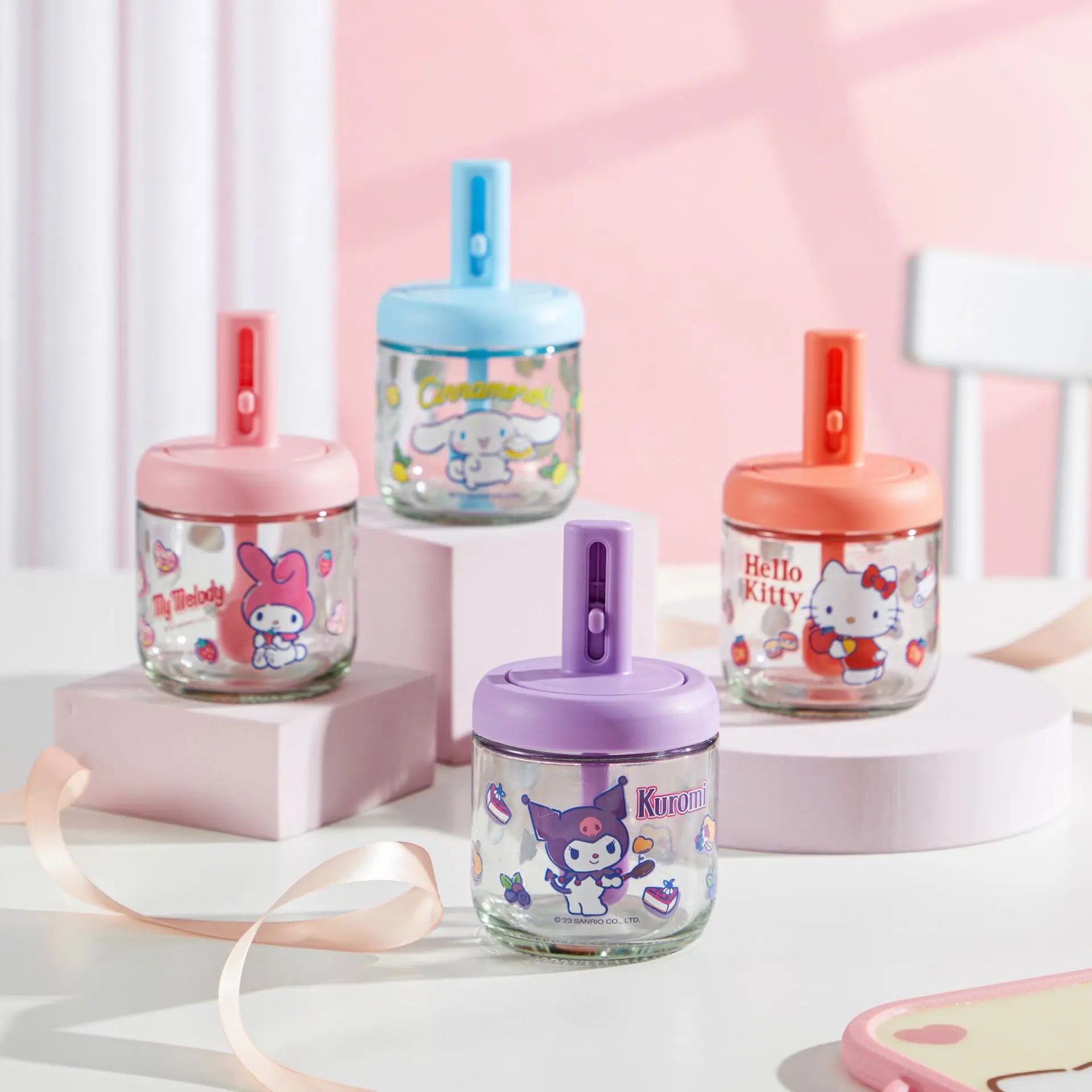 

New Sanrioed Kuromi Cinnamoroll Seasoning Jar Kitchen Home Retractable Spoon Lid One Glass Cartoon Kitchen Tools