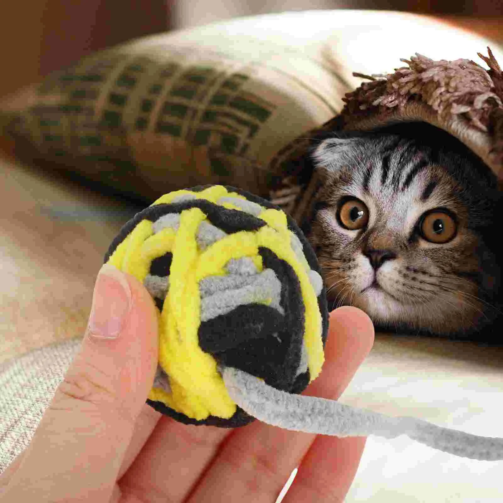 

6 Pcs Toy Interactive Cat Scratcher Toys for Cats Built-in Scratching Ball Kitten Balls Plush Yarn Home