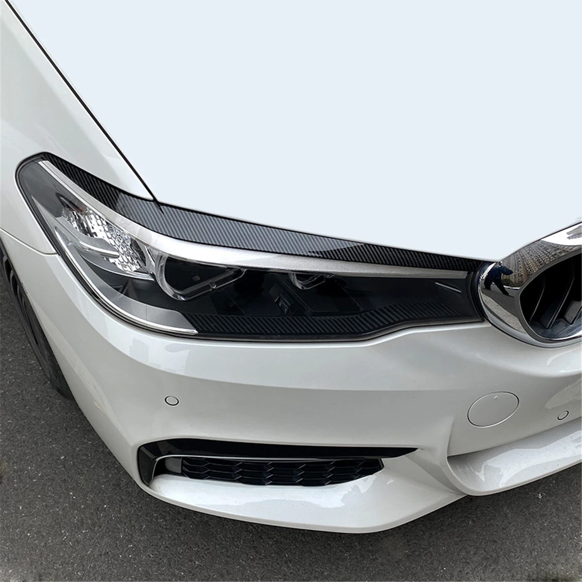 XOBO Frontscheinwerferblenden passen BMW 5er G30 G31 520i 530i 540i M550i  F90 M5 2017 2018 2019 Carbon-Faser CF Kopflampen Augenlid-Licht-Abdeckung  Borte : : Automotive