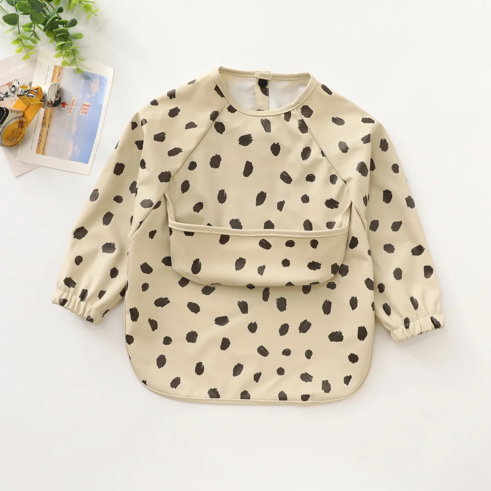 New Children Feeding Aprons Long Sleeve Baby Bib With Pocket Full Cover Kid Gown With Bag Waterproof Long-Sleeve Smock 2