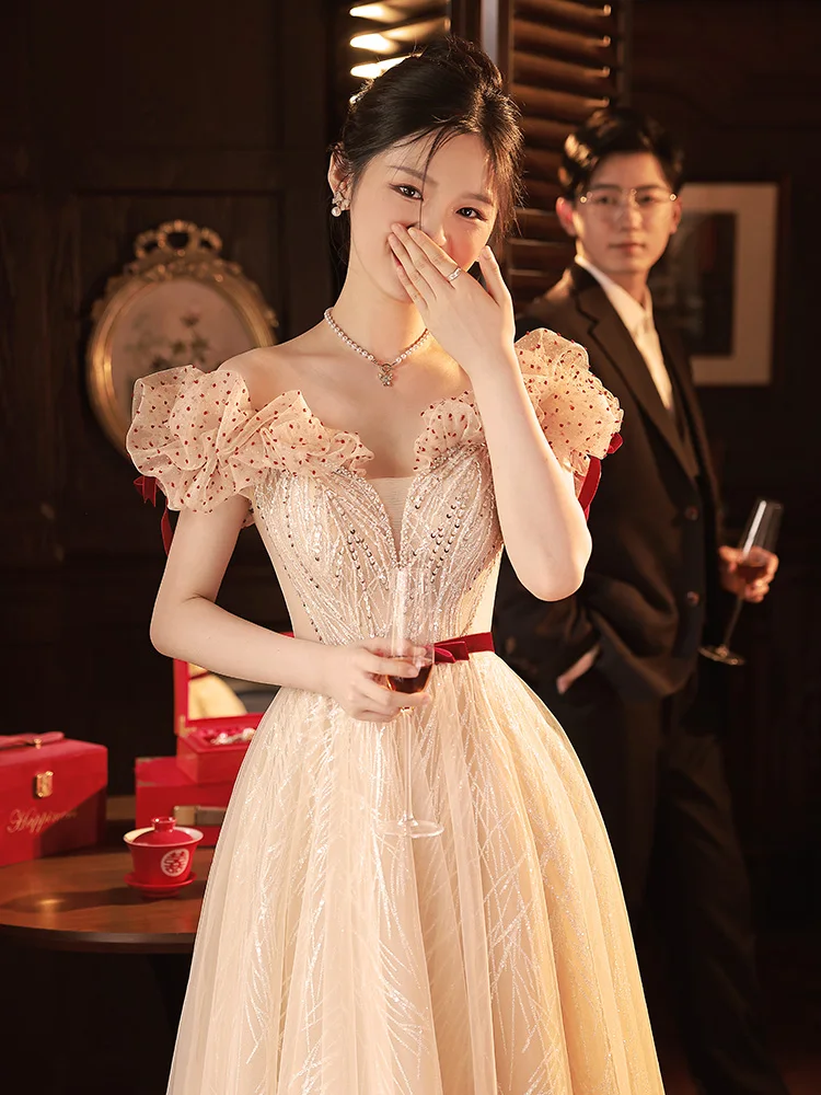 

Elegant Champagne Evening Dress Strapless A-Line Off The Shoulder Sequin Beaded Shiny Slim Backless Floor-Length Celebrity Gowns