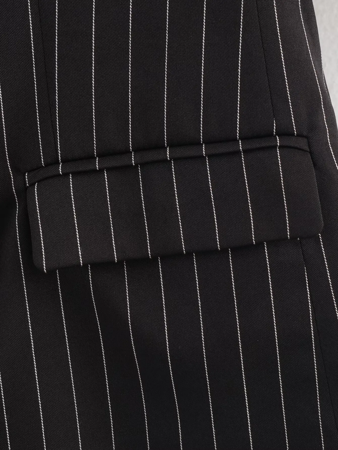HH Damen Mode Gestreifter Weitschultriger Sexy Blazer Weibliche Persönlichkeit Vielseitiger Temperamentvoller Lässiger Büro-Anzug – Detail 10