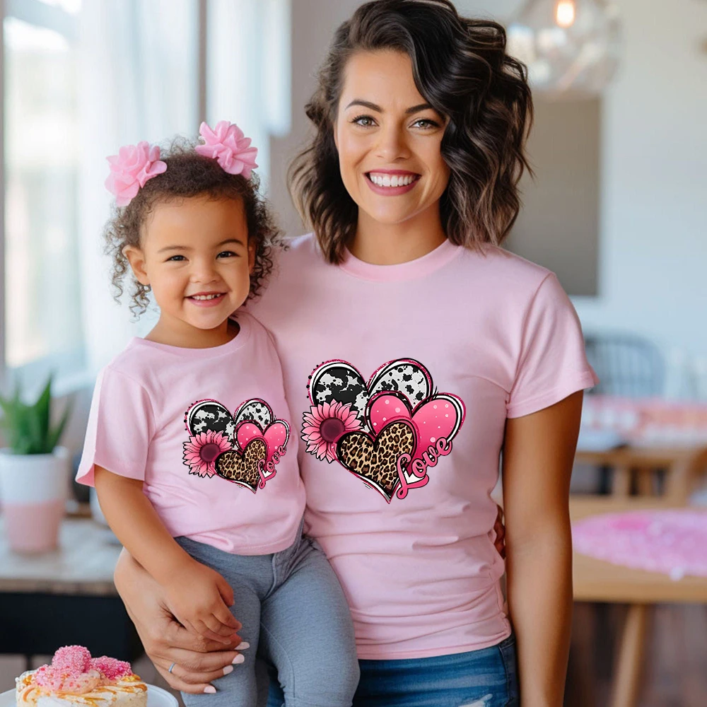 

Mom and Daughter Love Pattern Clothes Mother's Day Casual Round Neck Women's Clothing Family T-Shirts for Spring and Summer