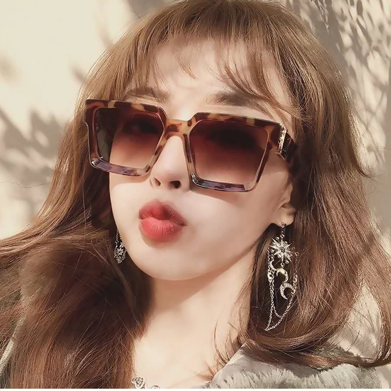 2024 Square Sunglasses Women/men New Brand Designer Sun Glasses For Men Women