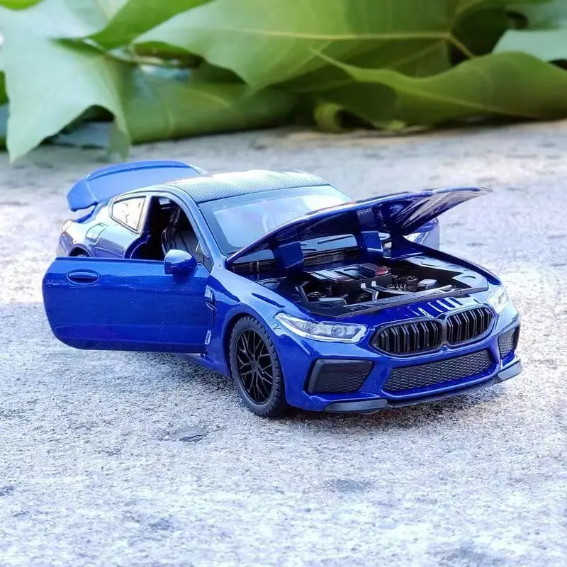 1:32 BMW M8 IM Supercar 시뮬레이션 합금 자동차 모델 다이캐스트 금속 차량 소리와 빛 수집품 어린이 자동차 장난감 선물
