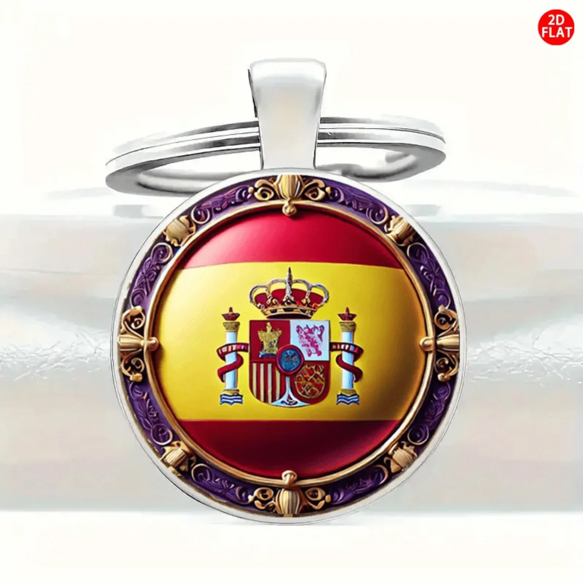 Vintage Spanisches Emblem Schlüsselanhänger. Hergestellt aus langlebiger Eisen-/Zinklegierung, es ist ein perfektes Geschenk für Festivals und Patrioten.