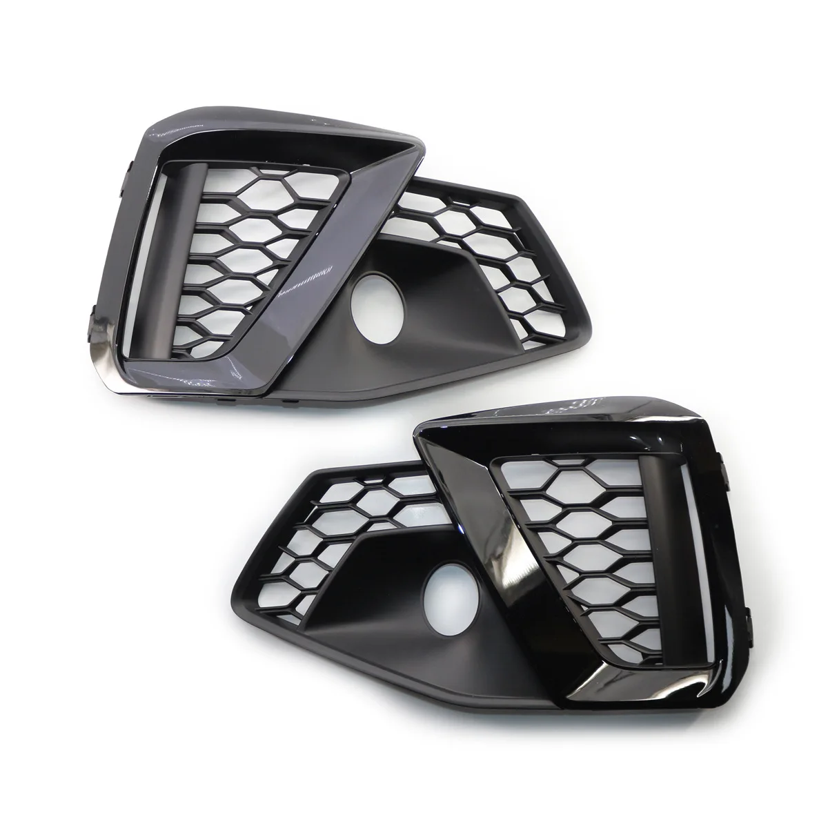 

Bright black honeycomb grille on the front bumper For Audi A4 B9 2020-2022