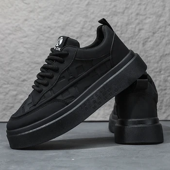 Thick Sole Comfortable Flat Board Outdoor Footwear 2025 Autumn New Mens Casual Shoes Fashion Anti Slip Breathable Men's Sneakers 1
