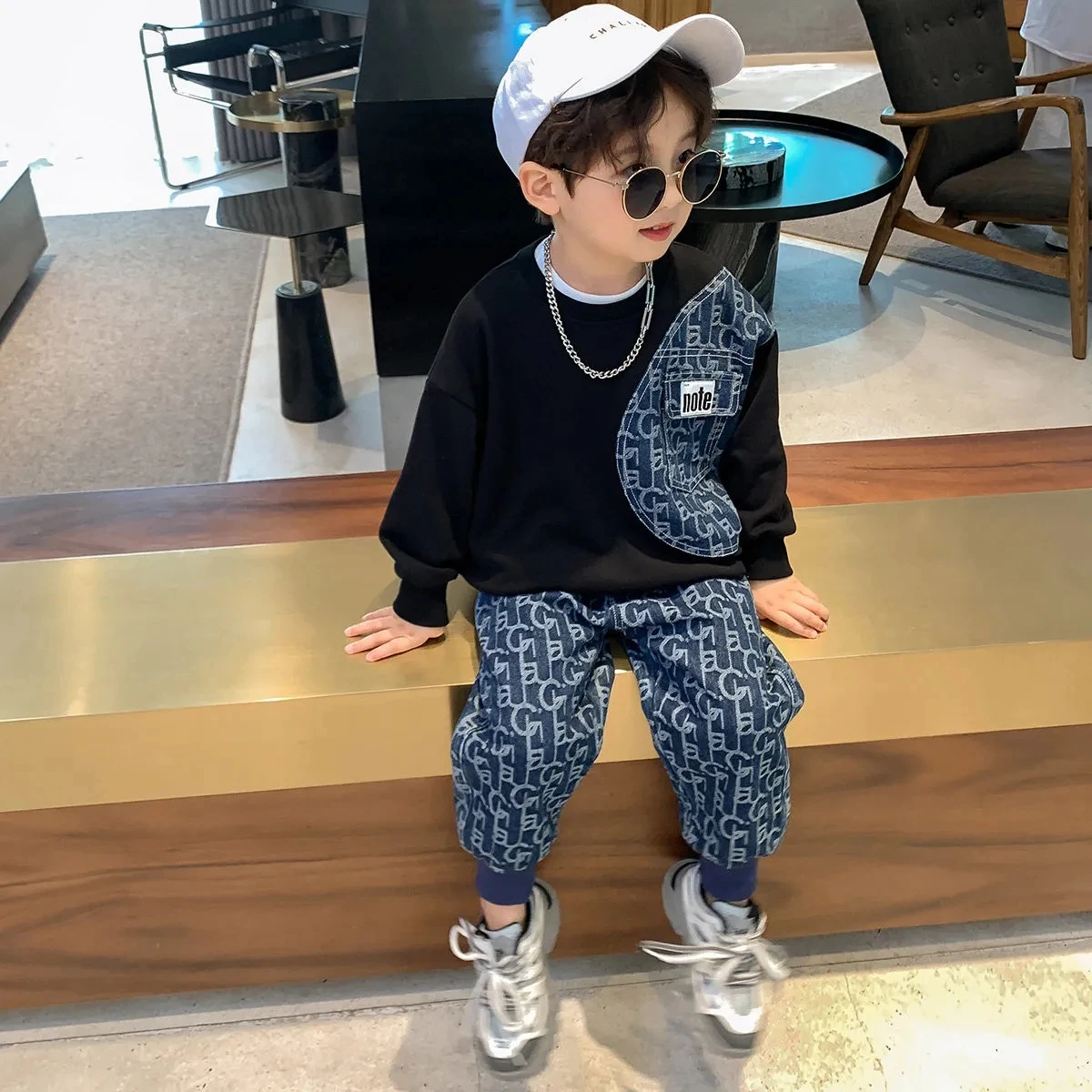 

Spring and Autumn Boys' Clothing Set 2023 New Korean Children's Long Sleeve Sweater Pants Two Piece Set 2-9Y