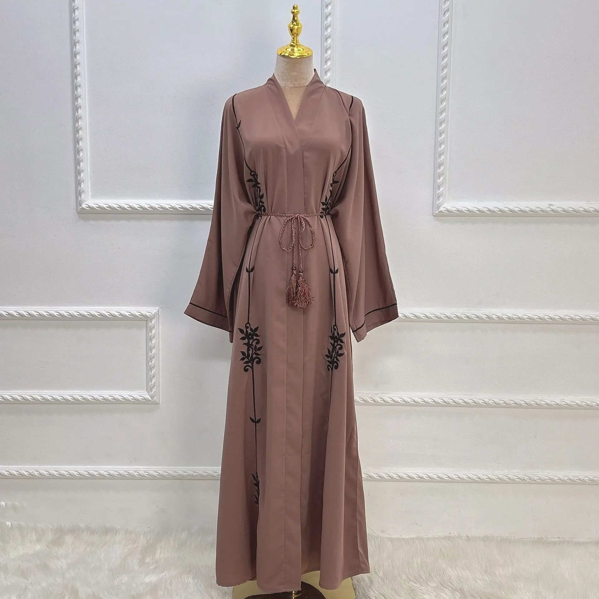 Kimono Abaya Muslim Hijab Dress Turkey Invisible Button Embroidery Open Abayas for Women Dubai 2023 Islamic Party Outfit Kaftan