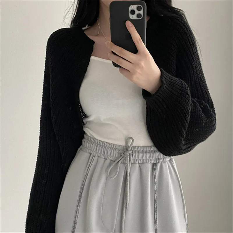 

New 2023 cardigan Chic Korean Fashion Short Cardigans Knitted Poncho Women Summer Elegant Vintage Minimalist Lady Tops sweater