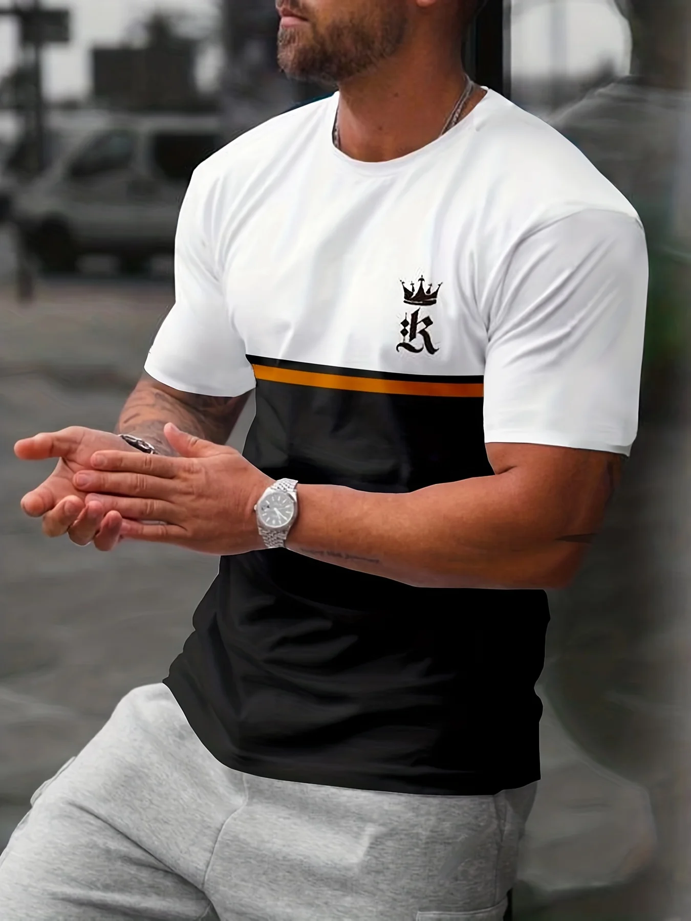 

Men's Crown Print Color Block T-Shirt - Casual Short Sleeve Tee for Summer, Spring, and Fall - Perfect Gift for Any Occasion