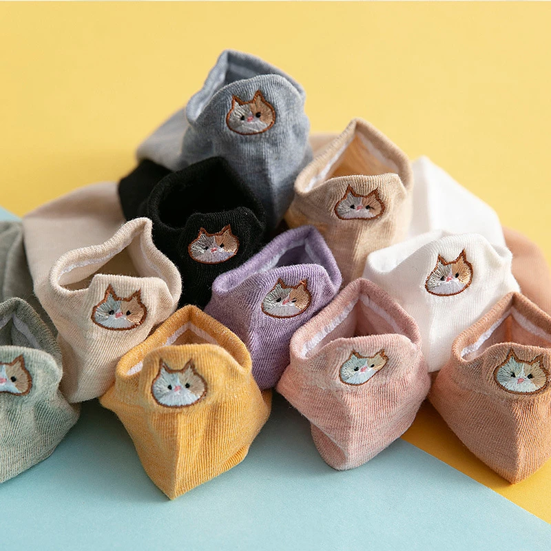 4 짝/몫 고양이 발 뒤꿈치 수 놓은 여성 보트 양말 코튼 스포츠 양말 스트레치 탈취제 양말 재미 캐주얼 통기성 발목 양말