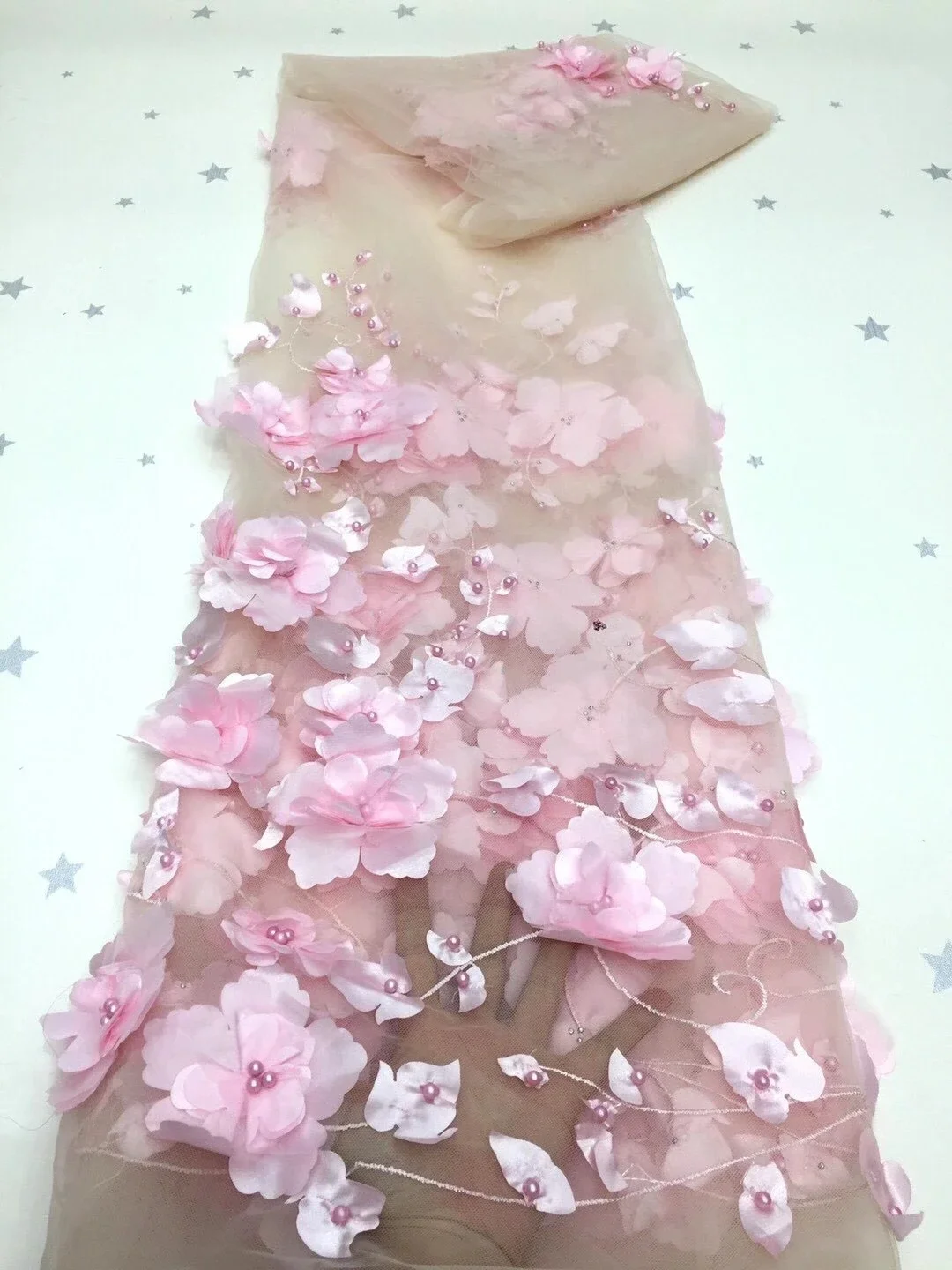 

2023 Новая модная африканская кружевная ткань 3d цветочное кружево с вышивкой камнями французская Тюлевая кружевная ткань для свадебного платья KH20159A