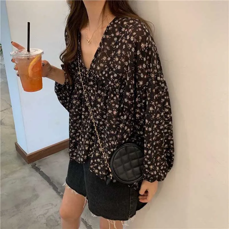Vintage Printed Loose Asymmetrical Floral Blouses Women Clothing 2024 Spring New Oversized Casual Tops Lantern Sleeve Shirts