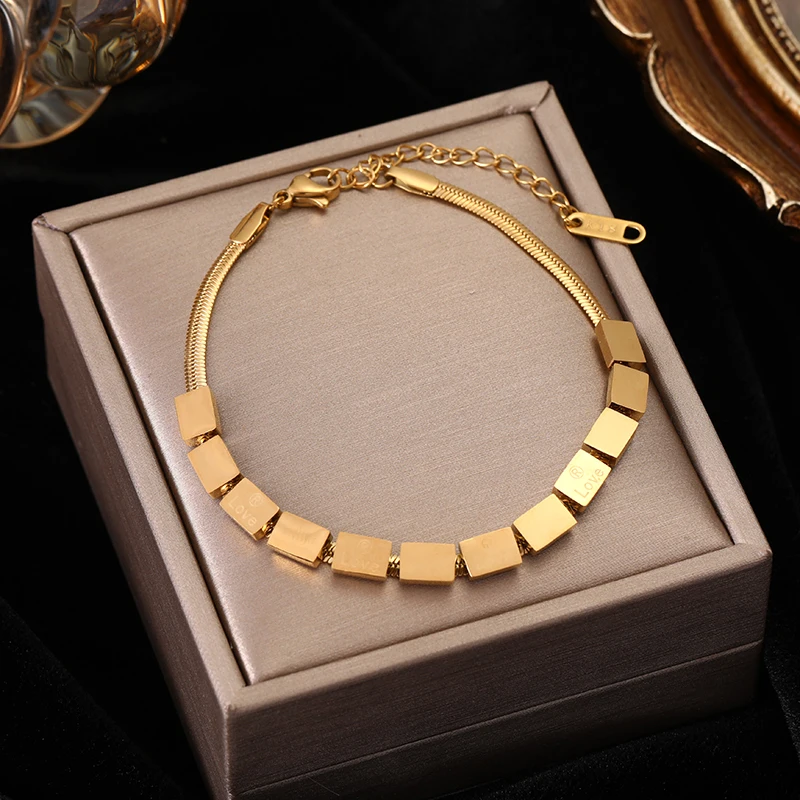 EILIECK 316L Stainless Steel Gold Color Roman Numerals Charm