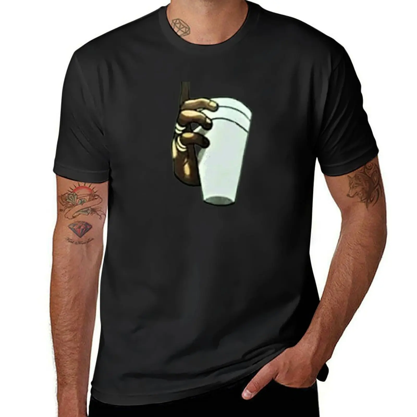 A hand holding a cup T-Shirt new edition boys animal print quick drying T-shirt men