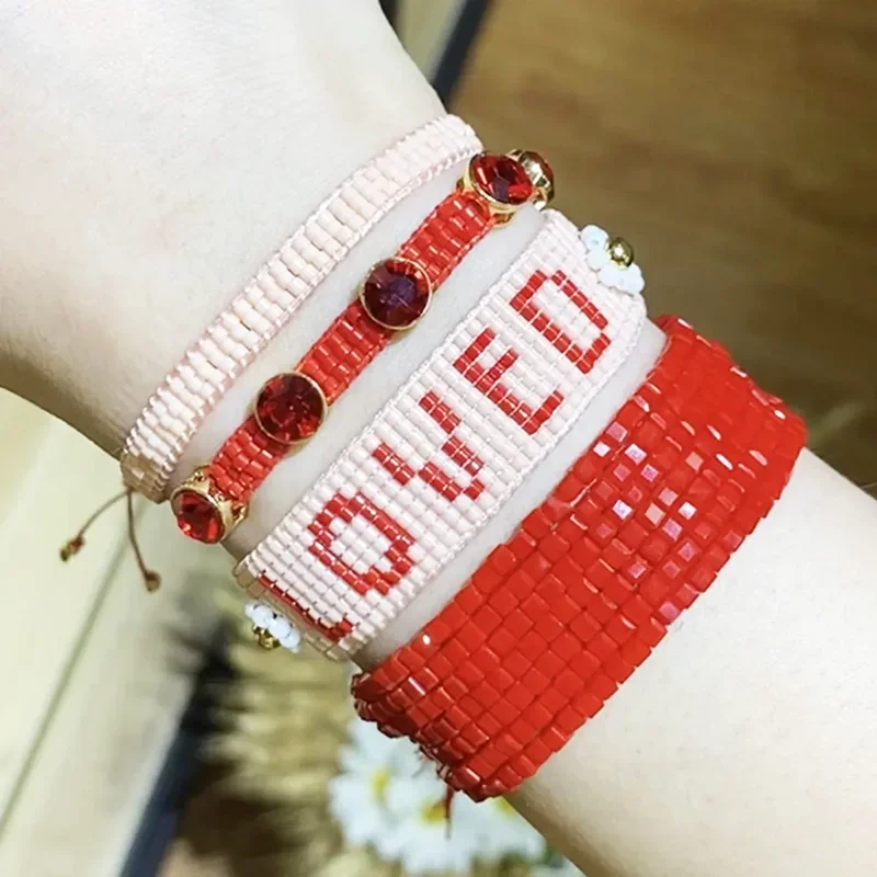 

Браслет с бусинами и надписью LOVE из циркония, многослойный ручной вязки в богемном стиле, регулируемый модный простой браслет из искусственной кожи, набор