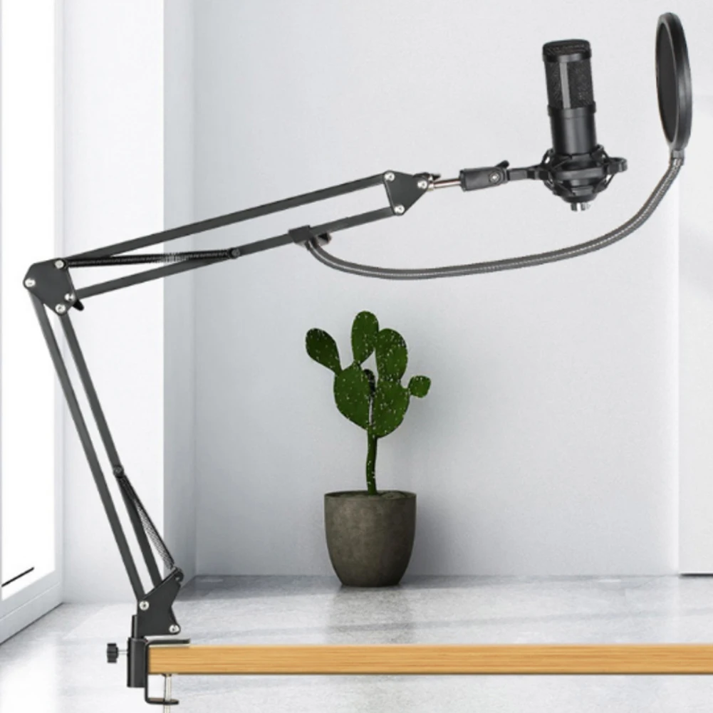 Podcast Equipment Metal Shock Mount Podcast Microphone Bundle Double-Layer Pop Filter for Recording Broadcasting Live Streaming
