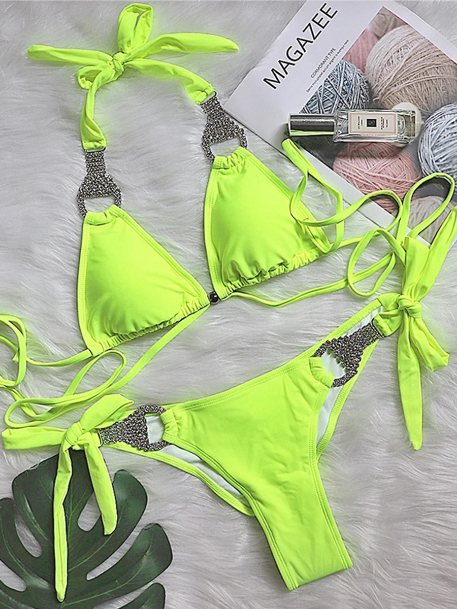 Bikini berlian kristal Halter hijau Neon seksi 2025 pakaian renang