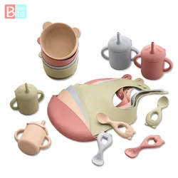 Juego de vajilla de silicona para alimentación de bebé, cuenco de alimentación de Panda de dibujos animados, taza de paja de silicona, suministros para bebé sin BPA, 4 piezas/1 Juego