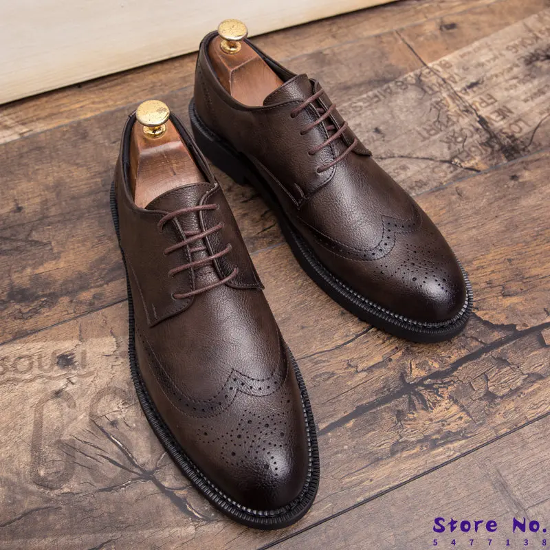 

Plus Size 38-47 Men Brogue Fashion Oxford Dress Shoes Male Well-dressed Gentleman Handcrafted Footwear for Modern Men