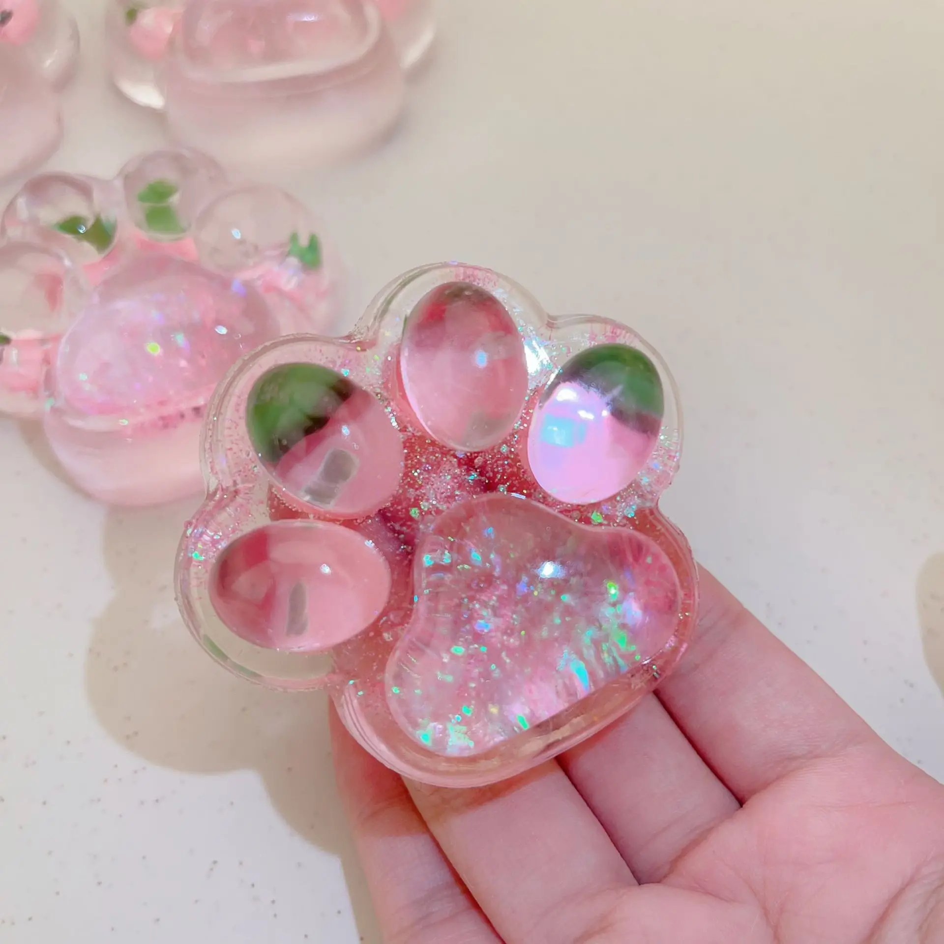 Fidget Toy Kawaii Transparent Strawberry Cat Paw Squeeze Toys Creative Slow Rebound Decompression Venting Rebound Toys For Kids 4