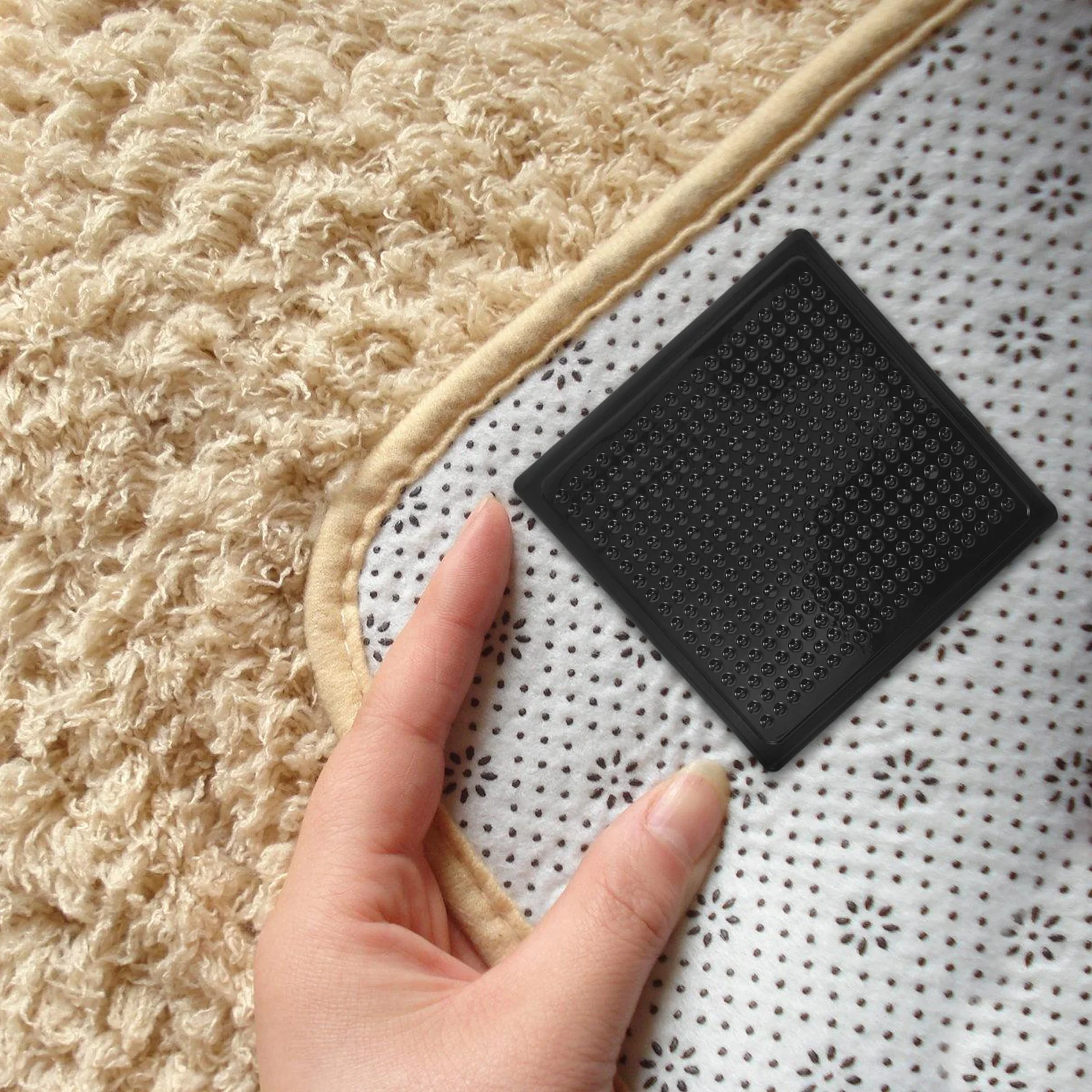 

12 Pcs Carpet Gripper Square 60*60*3mm (pack of Pieces) Anti-skid Sticker Rug Pads Tape for Tile Non Slip Non-skid Non-slip