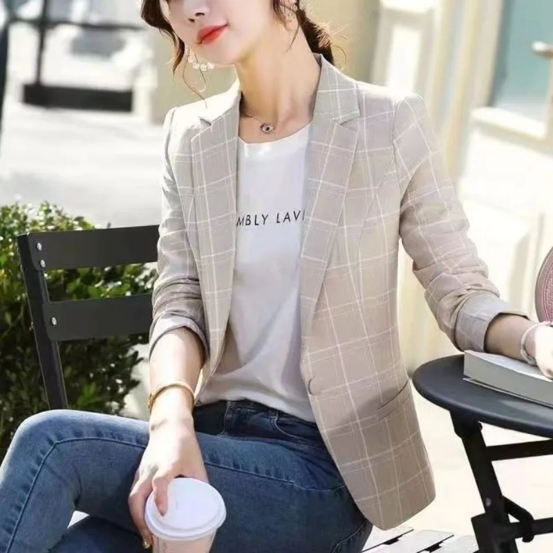 Spring and Autumn Women's Solid Color Suit Collar Pocket Button Plaid Slim Fit Long Sleeve Coat Fashion Elegant Casual Tops