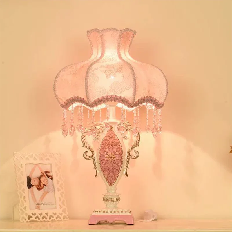 RONIN European Table Lamp Luxurious Living Room Bedroom Girl's room Study Villa LED Creativity Bedside Desk Light