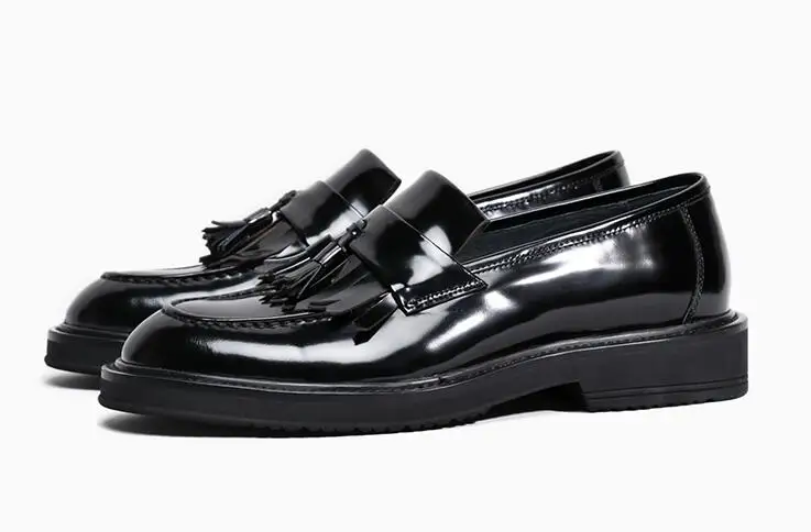 

Winter Genuine leather increase High Top Black Loafers Casual Shoes Classics Men's Shoes Slip on Tassel elastic Men Shoes