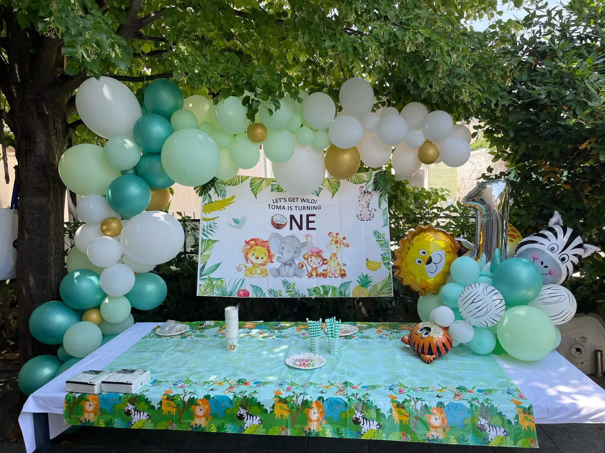 Safari 1st Birthday Backdrop Jungle Tropical Forest Wild One Animal Party Photography Newborn Baby Shower Photo Background Props