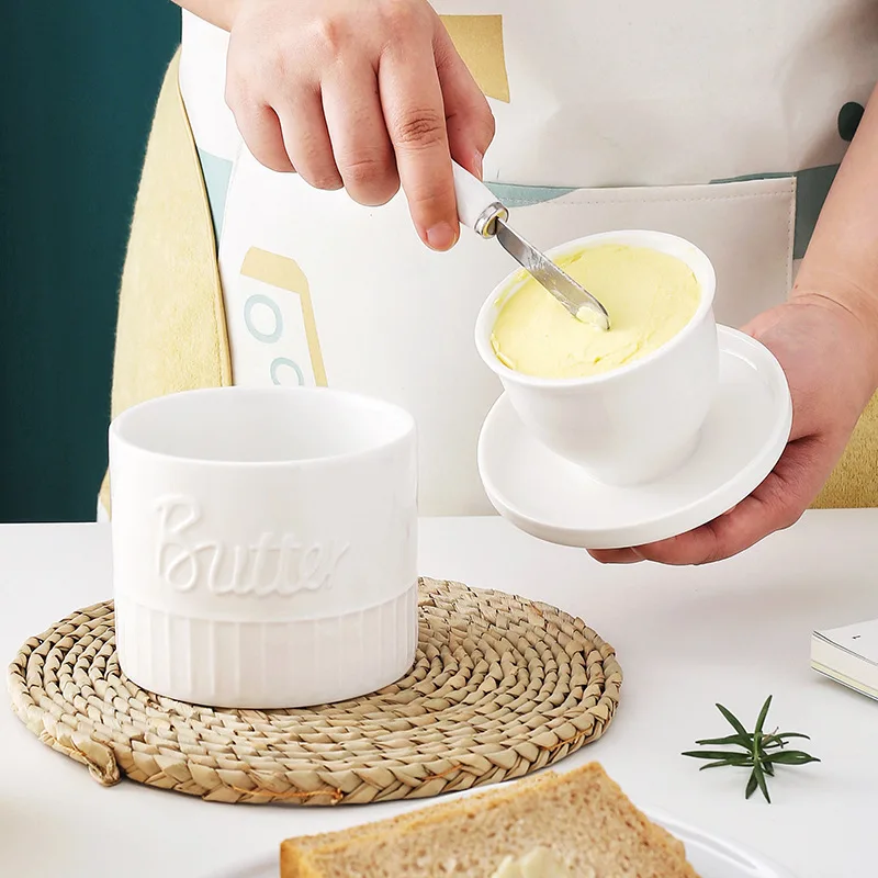 Butter box ceramic yellow oil tank butter dish cylindrical cheese cheese box sealed water butter storage box,ceramic sauce dishes
